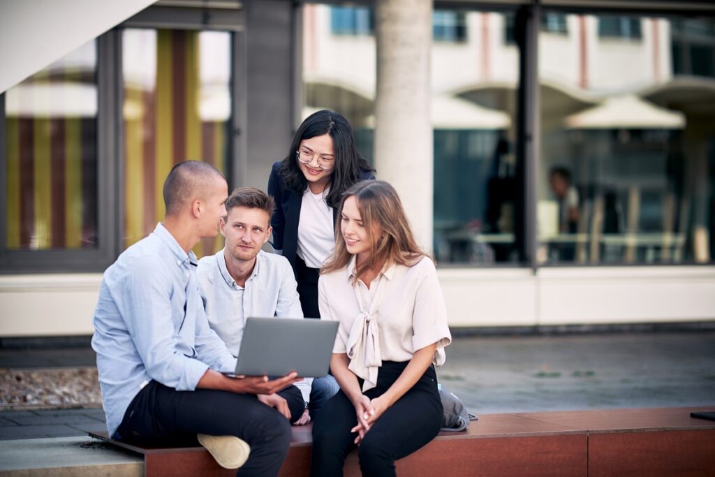 HHL-ft-Master-Management-Studenten-Campus-k-1024x0-c-default